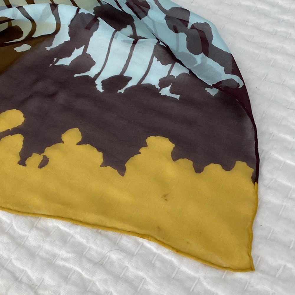 Diane Von Furstenberg scarf/wrap - Picture 15 of 15